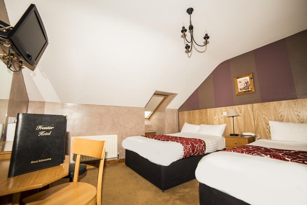 The Frontier Hotel Bridgend Zimmer foto