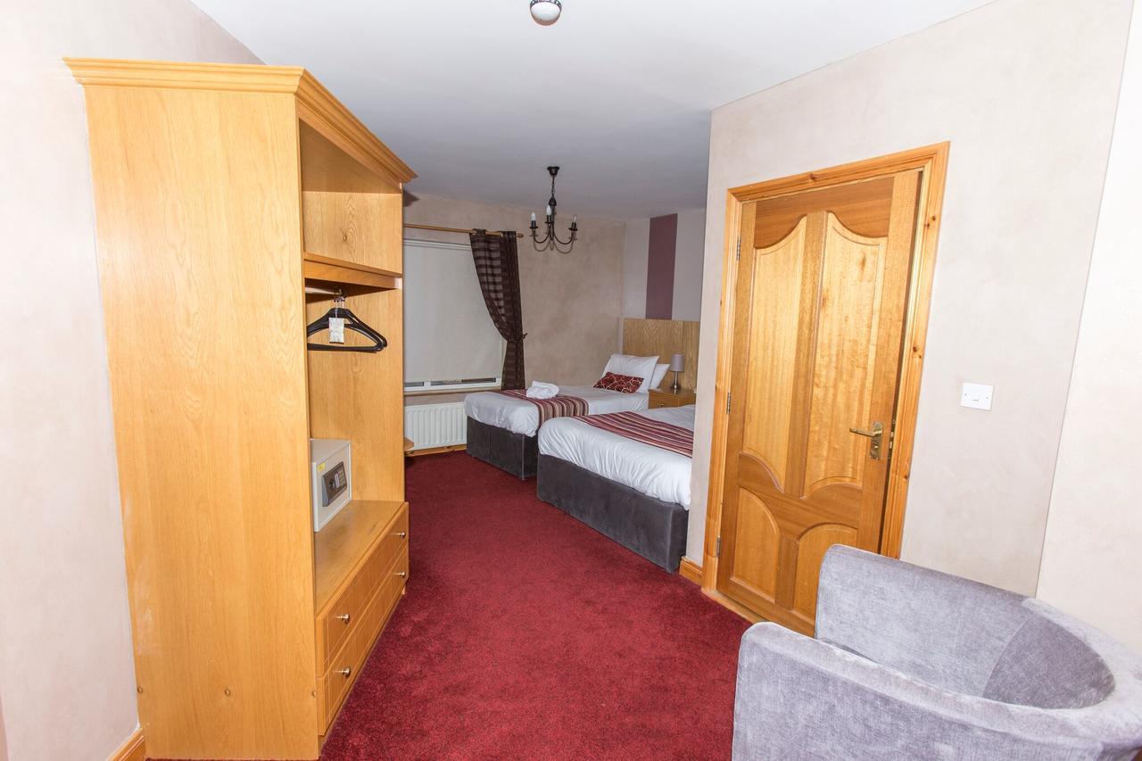 The Frontier Hotel Bridgend Exterior foto